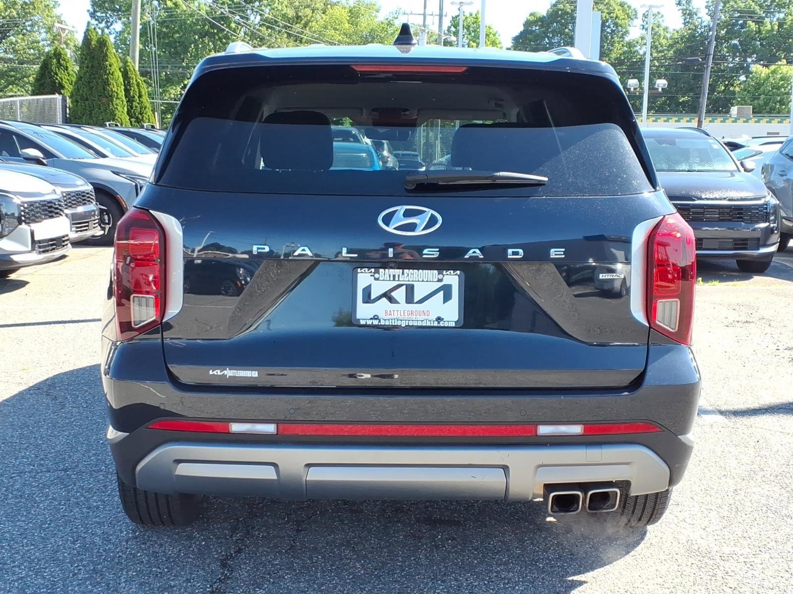 Used 2023 Moonlight Cloud Hyundai SEL image 24