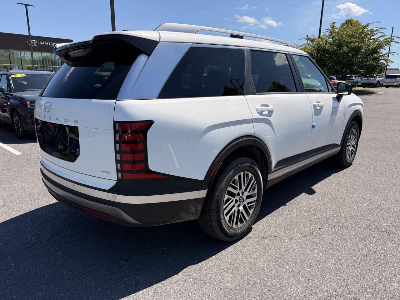 New 2026 Creamy White Pearl Hyundai SEL AWD image 3