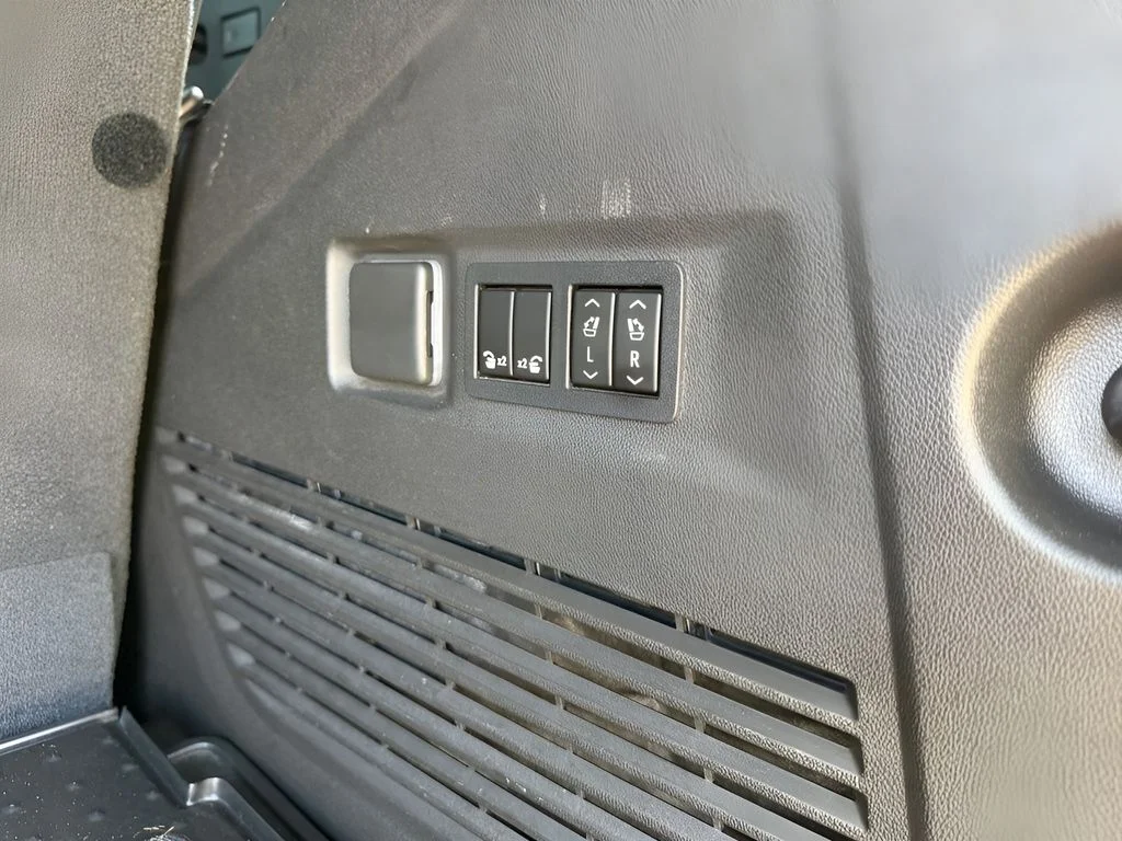 Used 2021 Black Chevrolet RST image 38