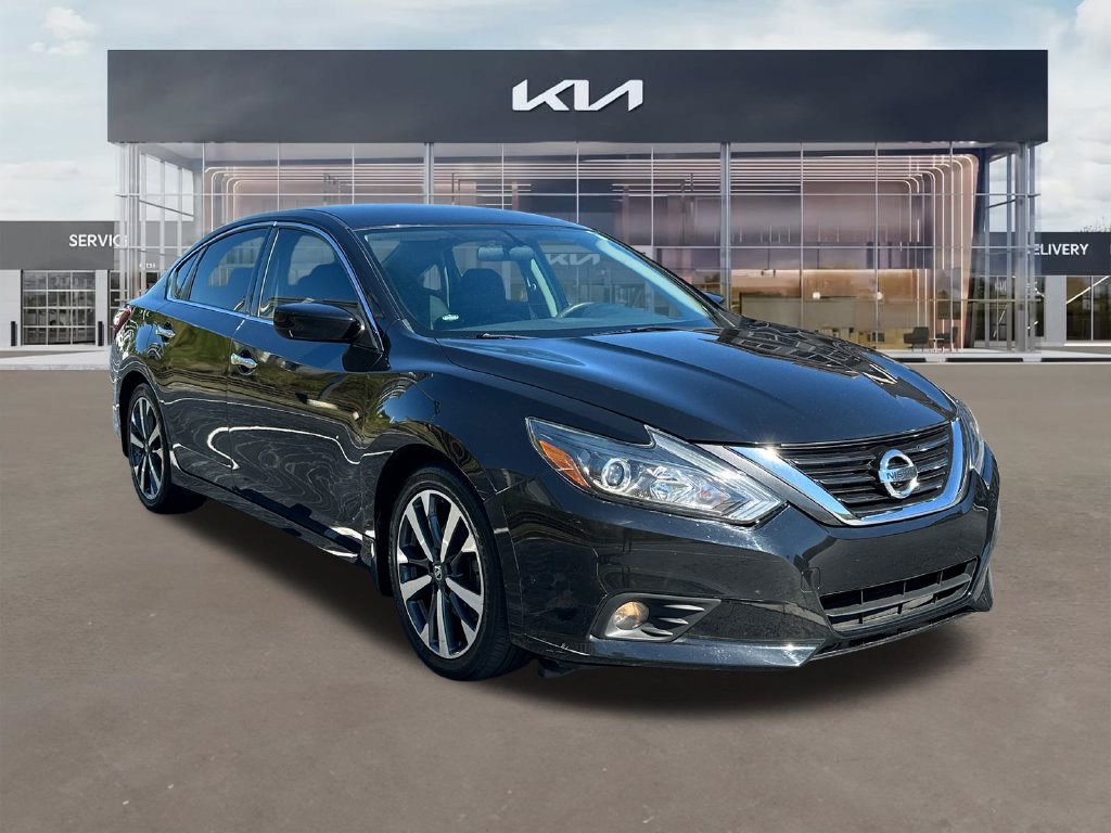 2017 Nissan Altima SR