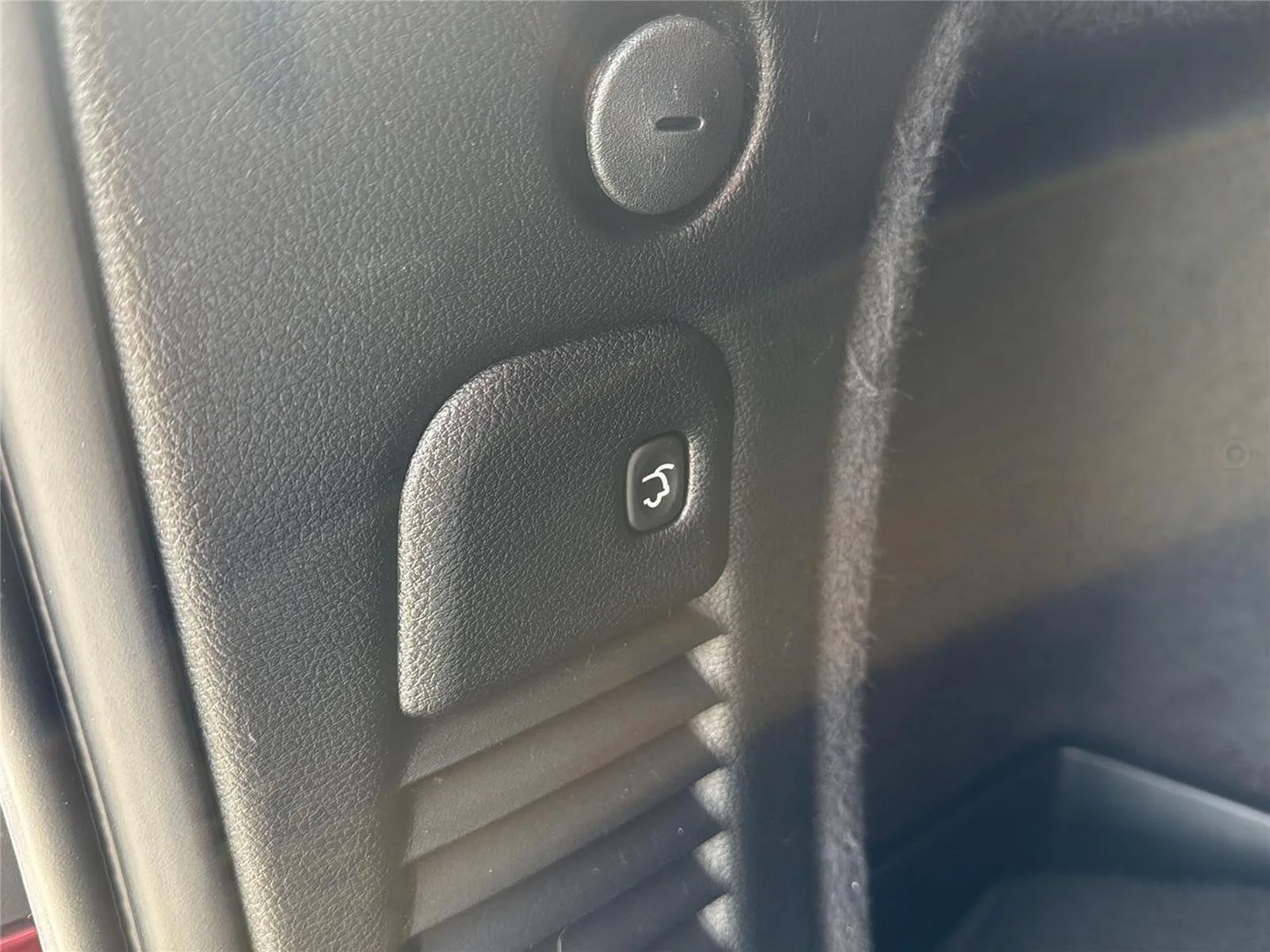 Used 2024 DB Black Clearcoat Dodge R/T Plus image 29