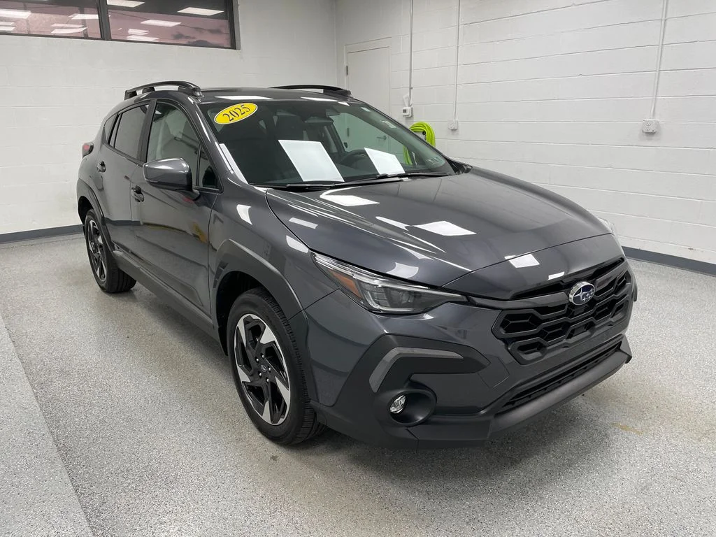 Used 2025 Gray Metallic Subaru Limited image 4