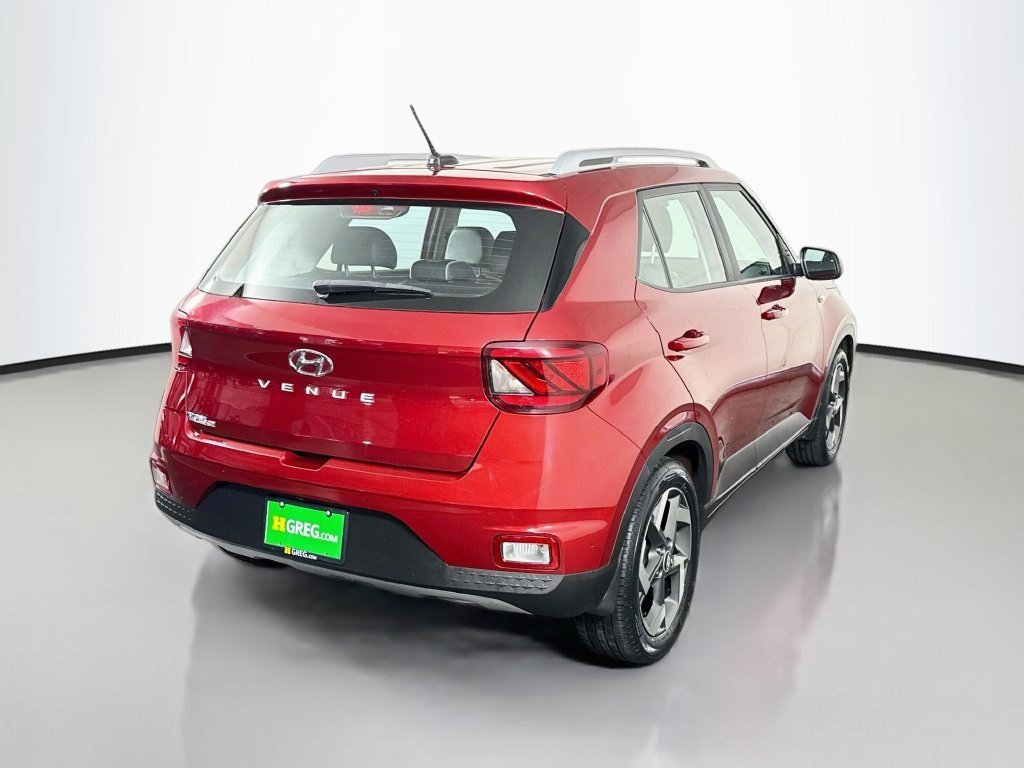 Used 2024 Ultimate Red Hyundai Limited image 7