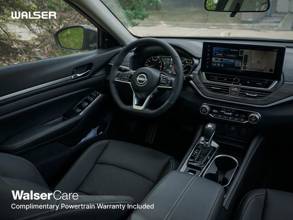 2025 Nissan Altima SL - Photo 13