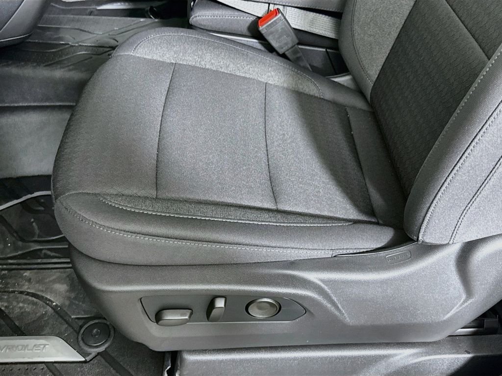 2026 Chevrolet Silverado 1500 Custom - Photo 18