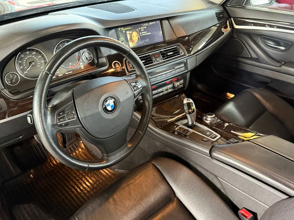 Used 2013 Gray BMW 528i image 36