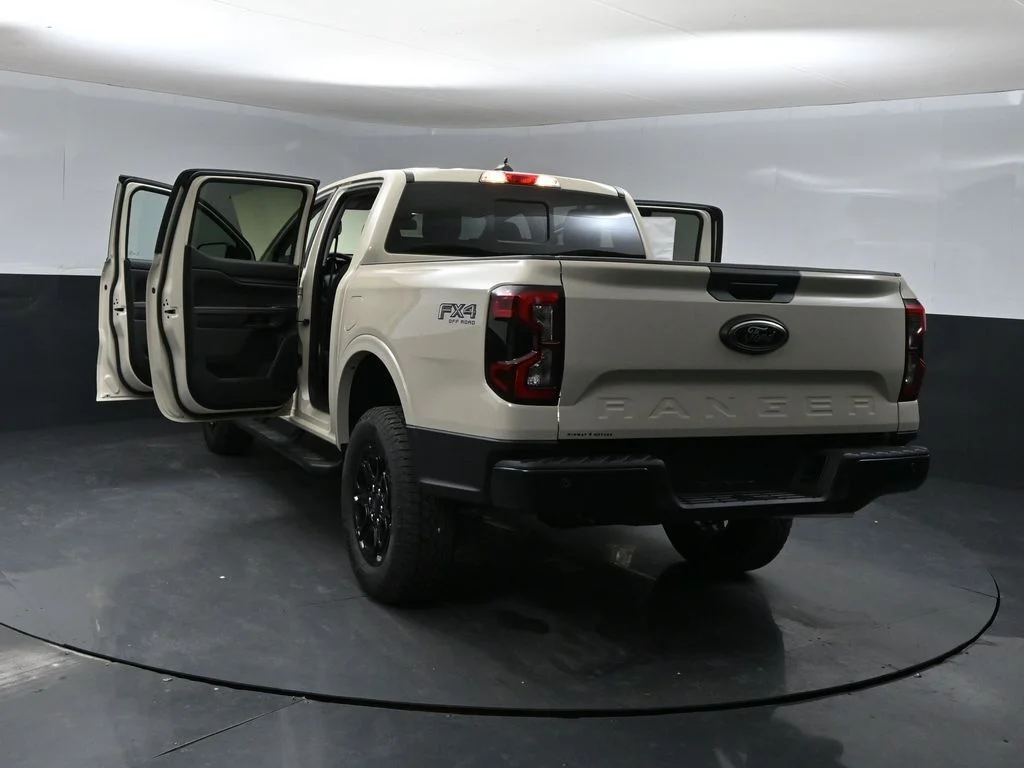 New 2026 Beige Ford XLT image 39
