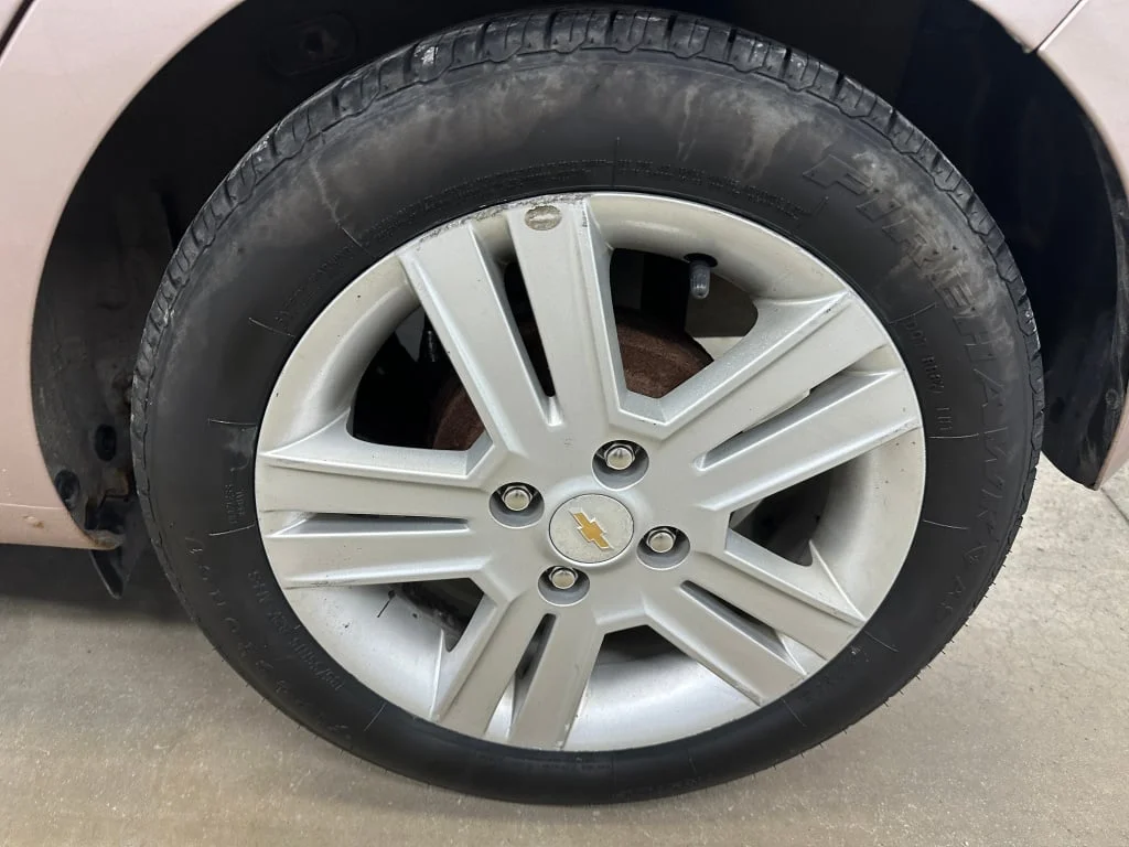 Used 2013 Techno Pink Chevrolet LT image 30
