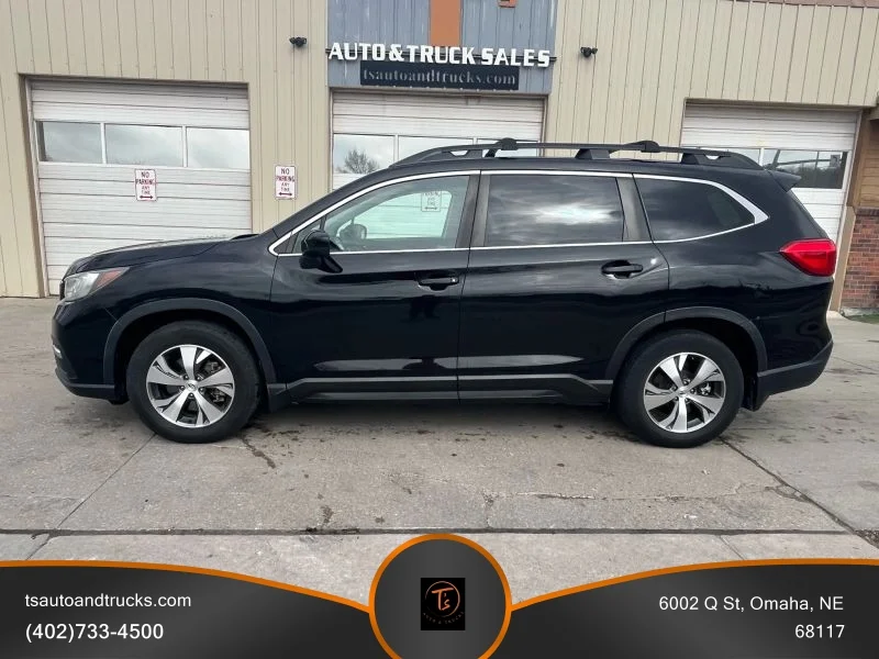 2019 Subaru Ascent Premium 8 Passenger's photo