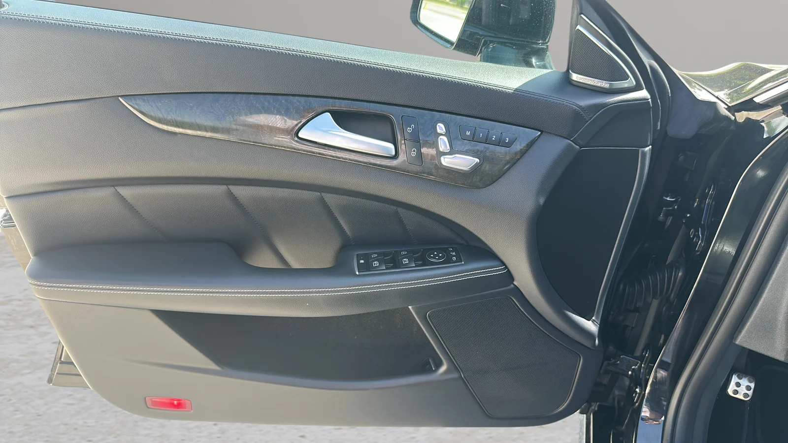 Used 2018 Black Mercedes-Benz CLS 550 image 18