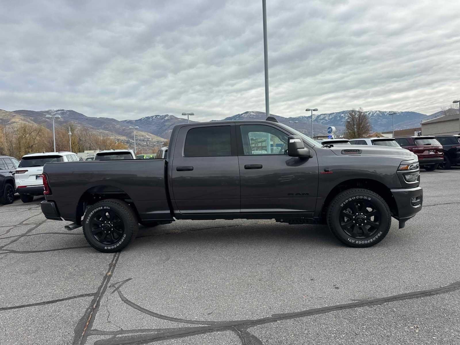 2026 RAM 2500 Big Horn - Photo 11