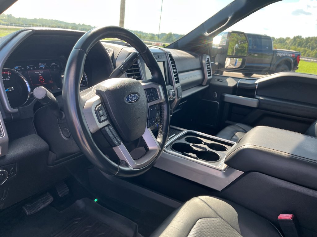 Used 2019 White Ford Platinum image 15