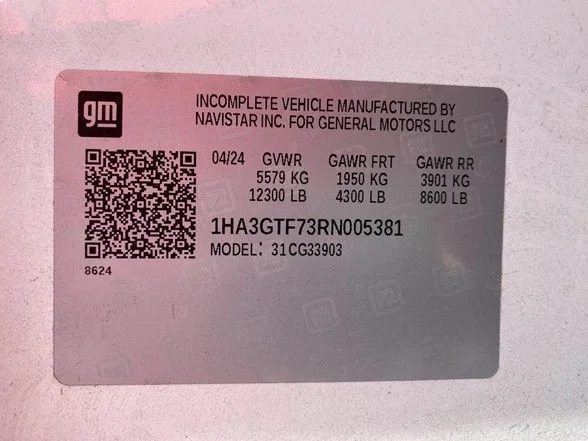Used 2024 White Chevrolet Work Van image 43