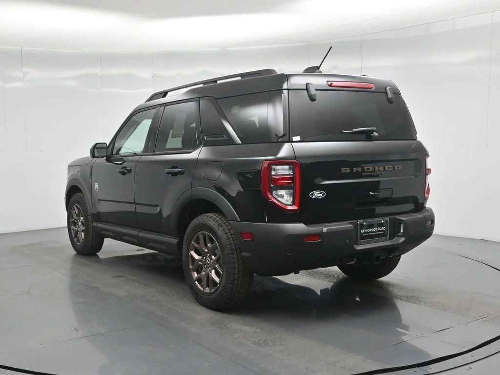New 2026 Shadow Black Ford Big Bend image 27