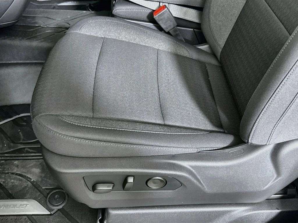 New 2026 White Chevrolet Custom image 18