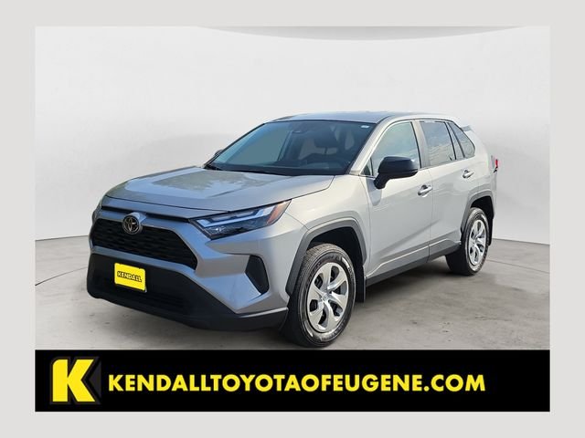 2025 Toyota RAV4 LE AWD's photo