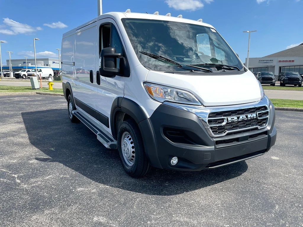 Used 2025 Bright White Clear Coat Ram Tradesman 2500 image 32