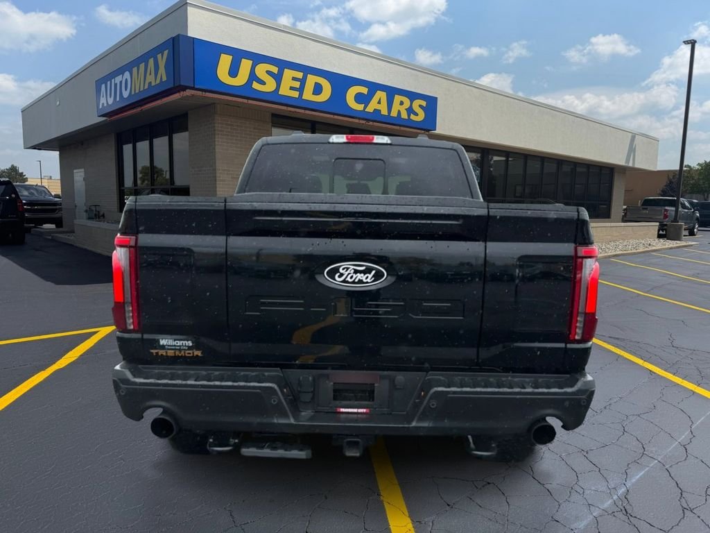 Used 2025 Black Metallic Ford Tremor image 6