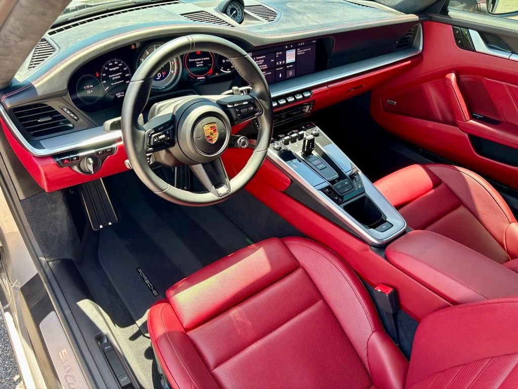 Used 2021 Silver Porsche Turbo S image 18