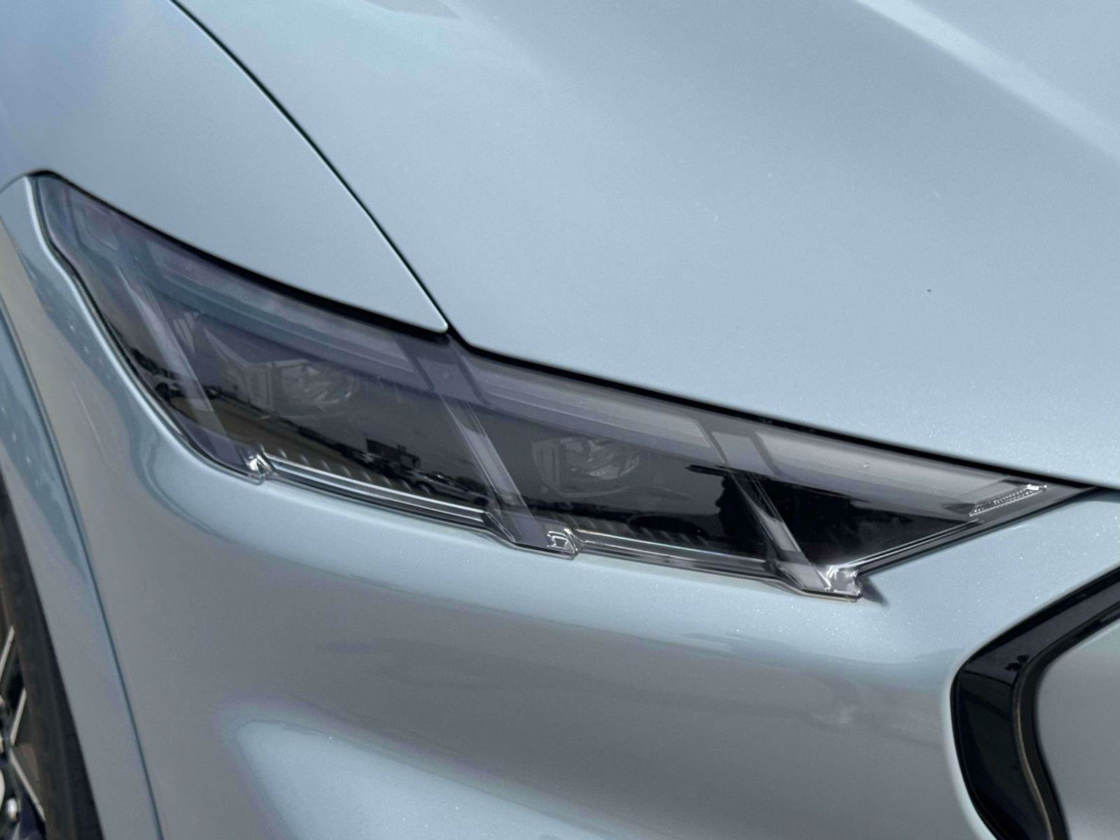 New 2026 Glacier Gray Metallic Tri-coat Ford Premium image 7