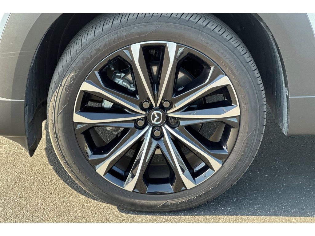 Certified Used 2025 Wind Chill Pearl Mazda 2.5 S Premium Plus Package image 8