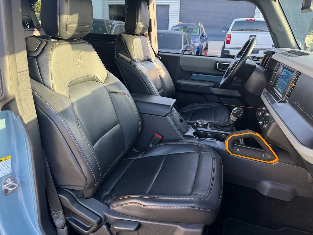 Used 2023 Blue Ford Badlands image 14