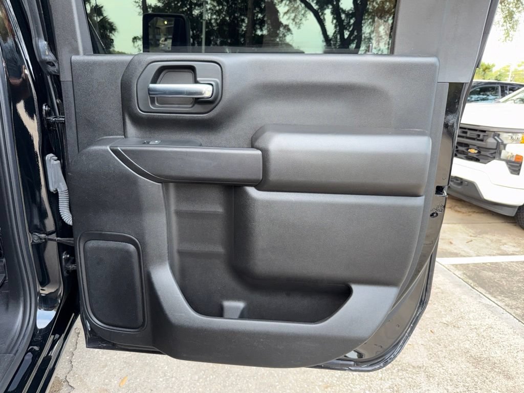 Used 2023 Black Chevrolet Custom image 26