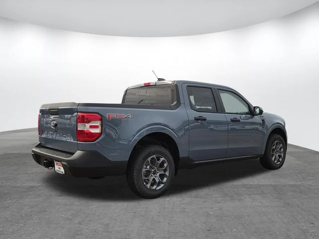 New 2026 Azure Gray Metallic Tri-Coat Ford XLT image 2