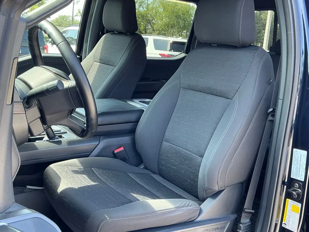 Used 2024 Blue Ford XLT image 34