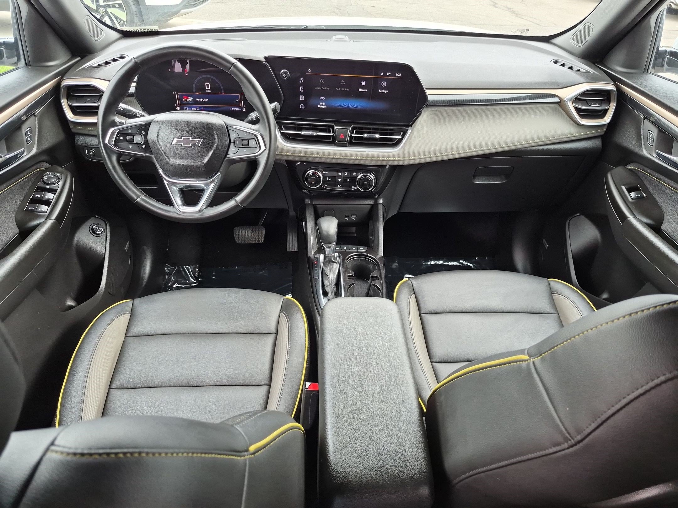 Used 2024 Iridescent Pearl Tricoat Chevrolet ACTIV image 29