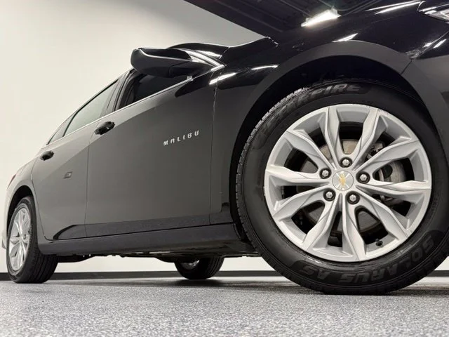 Used 2025 Black Chevrolet LT image 2