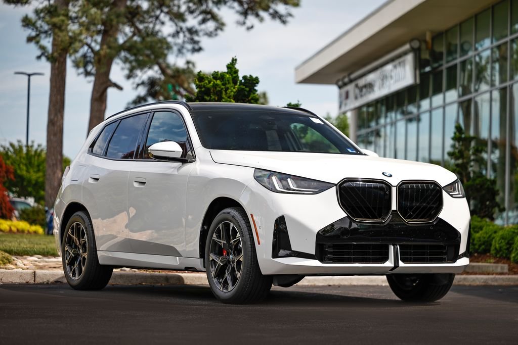 2026 BMW X3 30 XDRIVE's photo
