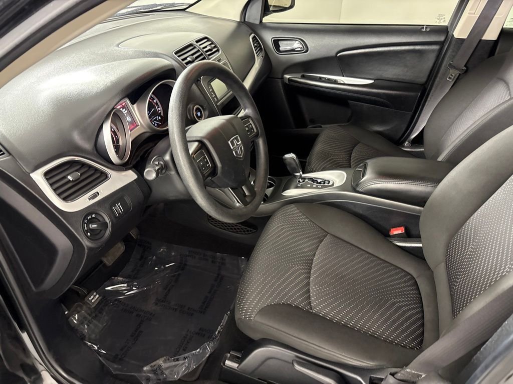 Used 2019 Black Dodge SE image 24