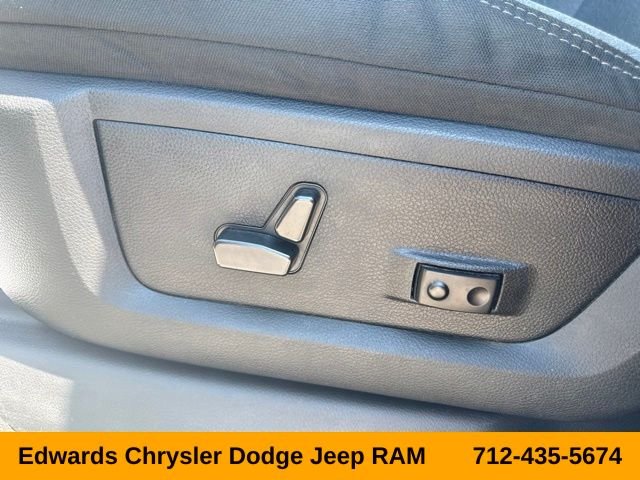 Used 2024 White Ram Big Horn image 15
