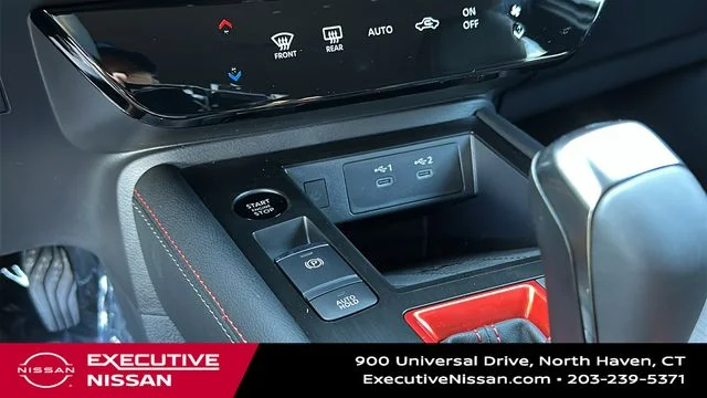 Used 2025 Gray Nissan SR image 18