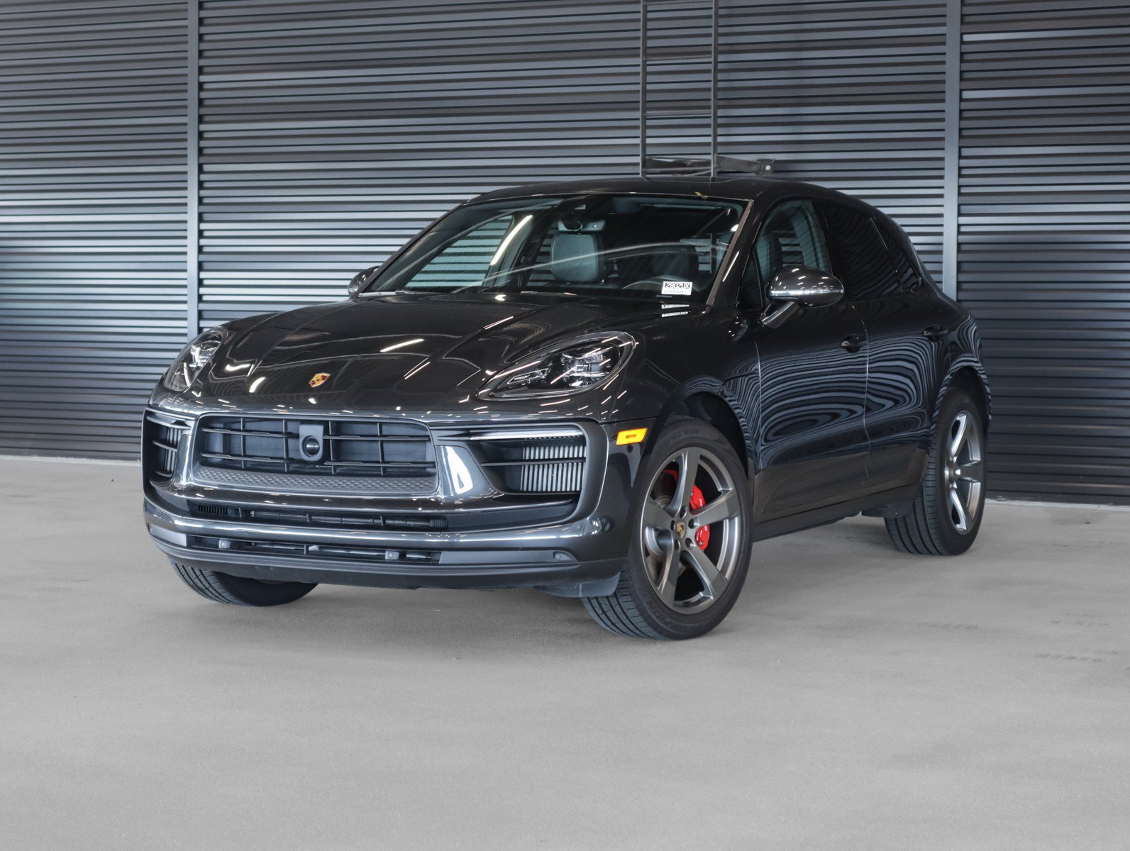 2022 Porsche Macan S