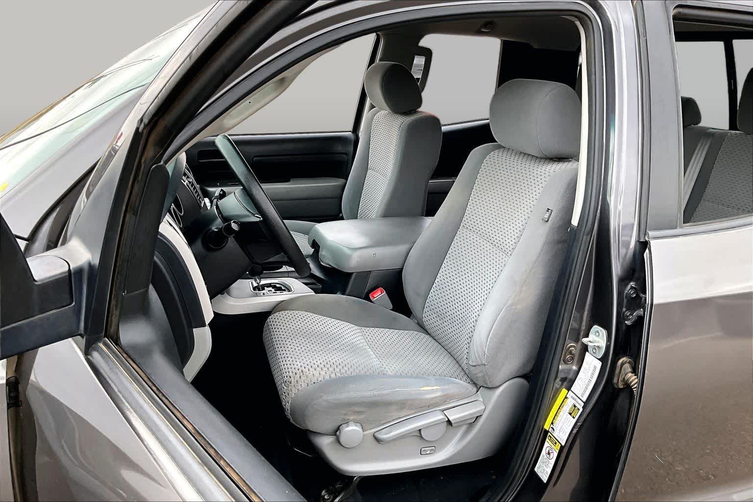 Used 2012 Magnetic Gray Metallic Toyota  image 7