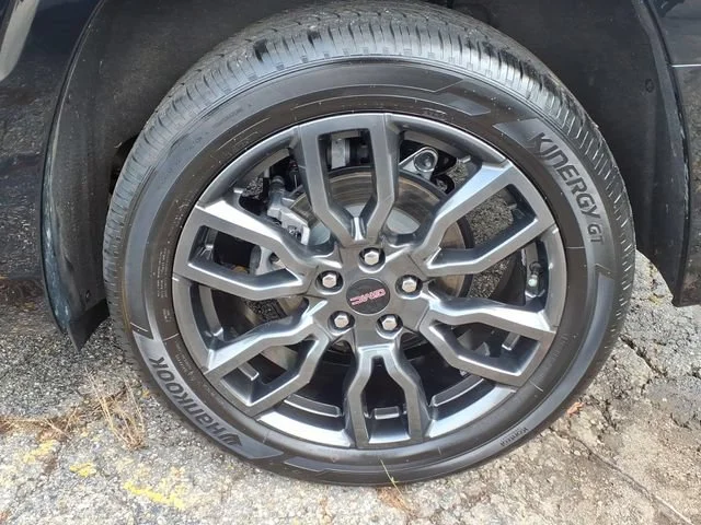 2024 GMC Terrain Denali - Photo 7