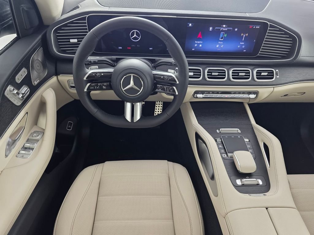 New 2026 Polar White Mercedes-Benz GLS 450 image 10