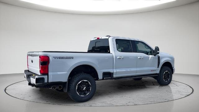New 2026 Avalanche Ford F-350® XLT image 27