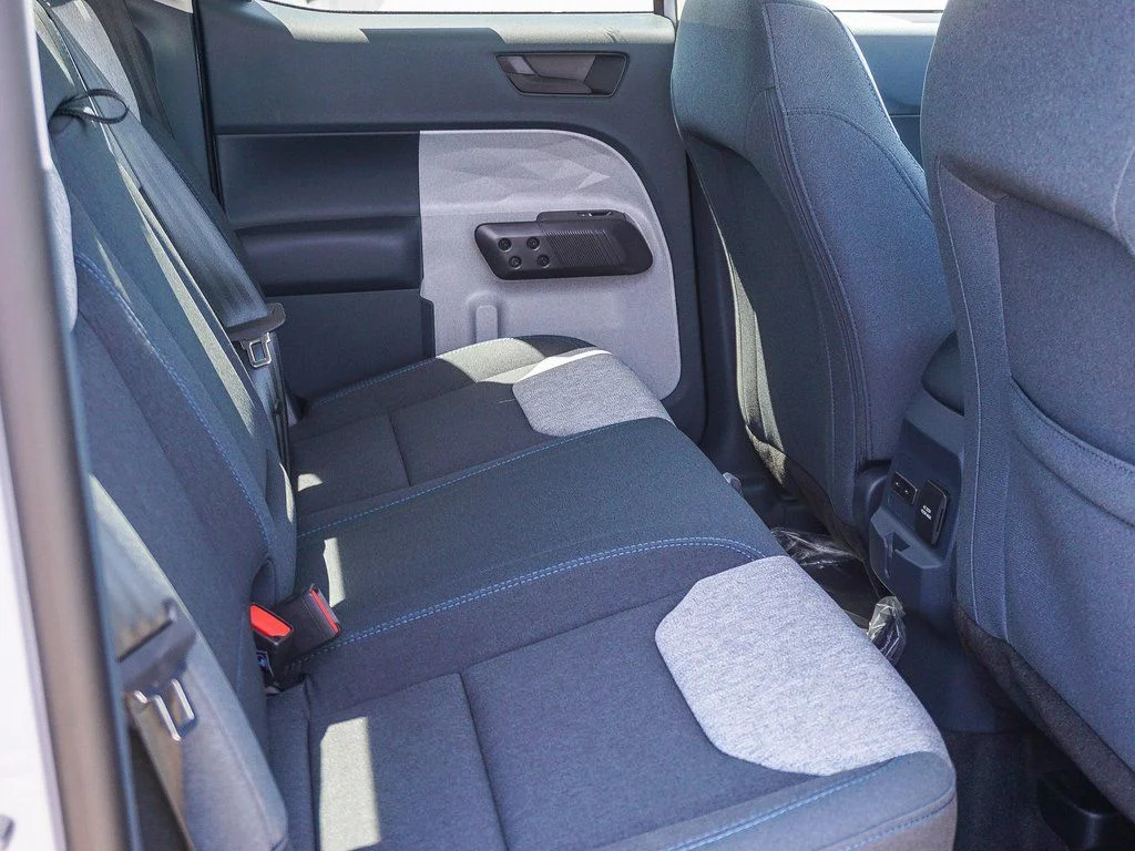 2025 Ford Maverick XLT - Photo 13
