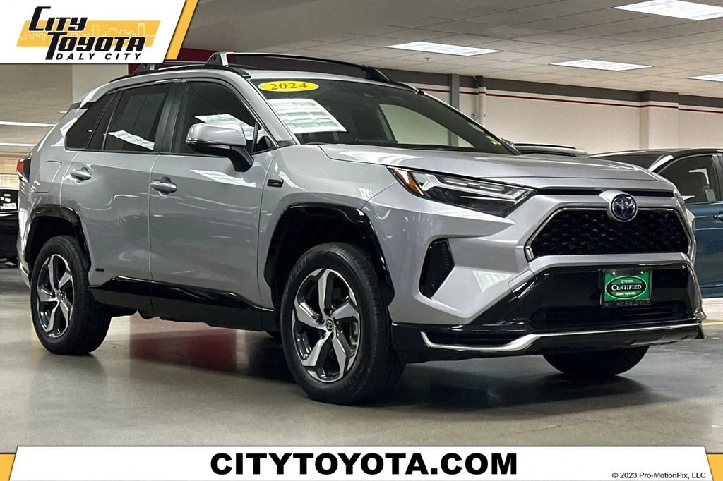 Certified Used 2024 Silver Toyota SE image 1