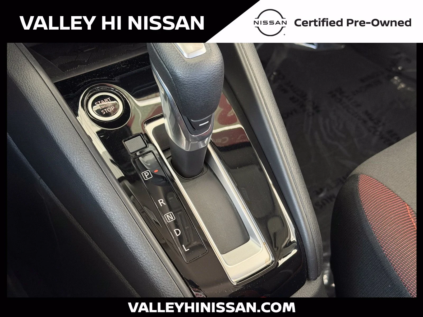 2025 Nissan Versa Sedan SR - Photo 26