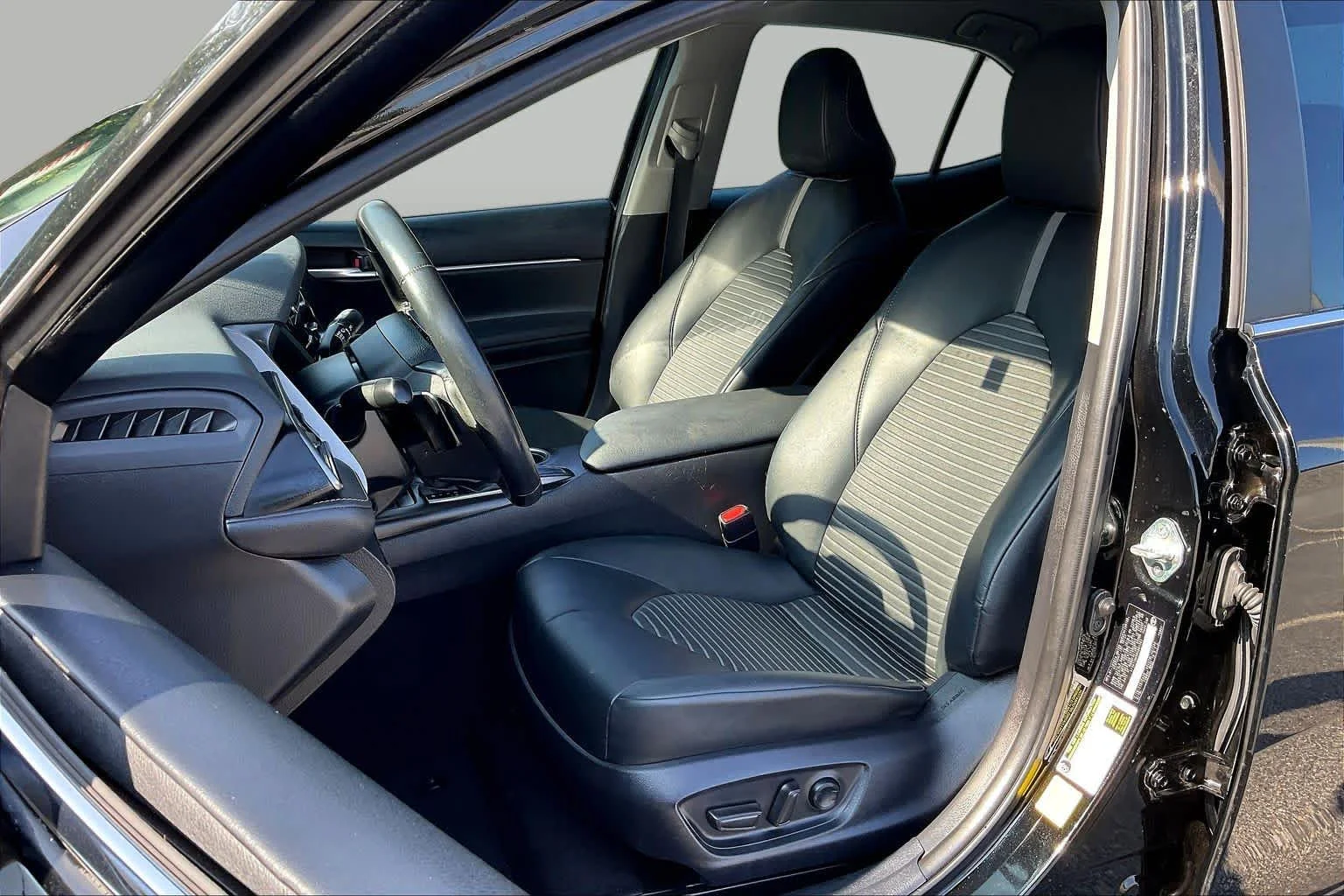 Certified Used 2024 Midnight Black Metallic Toyota SE image 8
