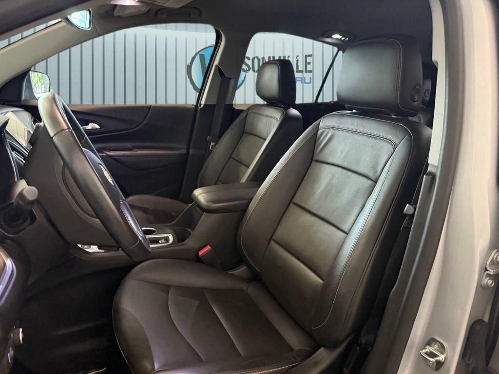 Used 2019 Silver Chevrolet Premier image 21