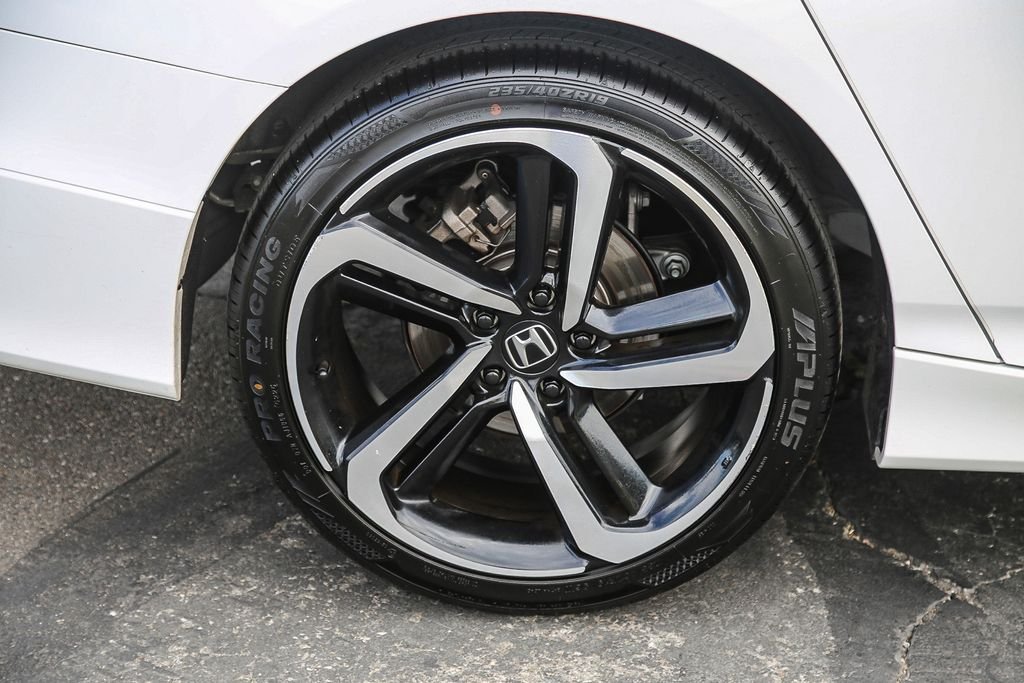 Used 2021 Platinum White Pearl Honda Sport image 8