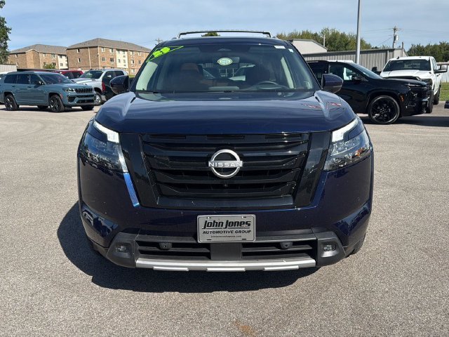Used 2025 Blue Nissan Platinum image 35