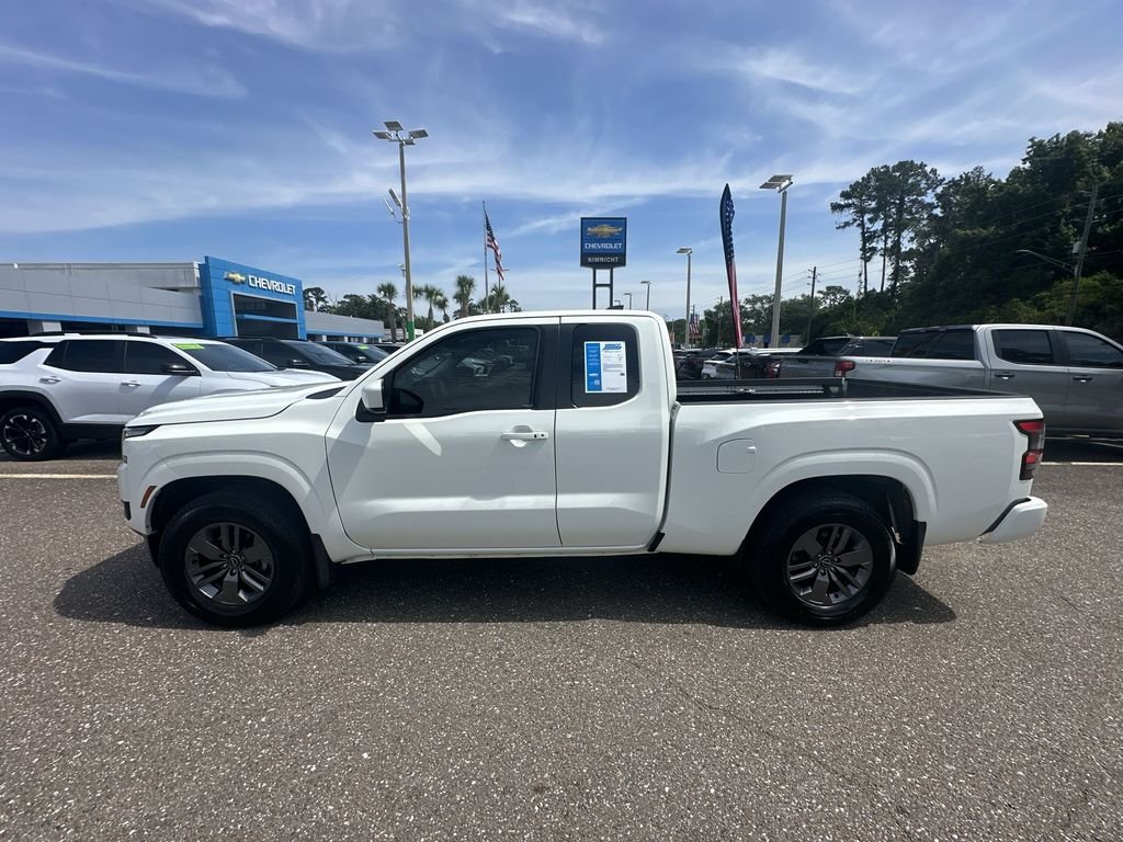 Used 2025  Nissan SV image 13
