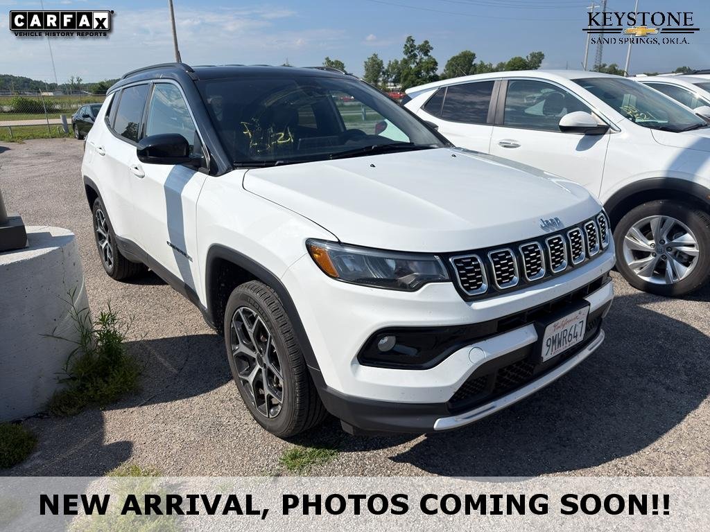 2025 Jeep Compass Limited 4X4's photo