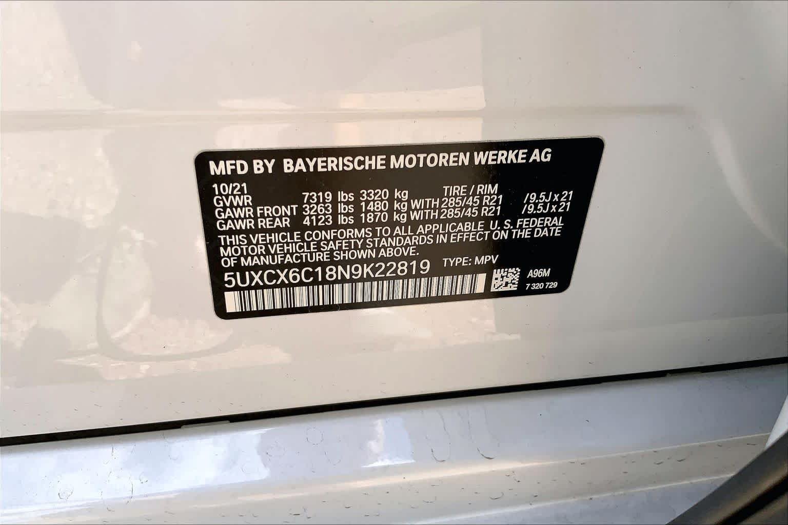 Used 2022 Mineral White Metallic BMW ALPINA XB7 image 34